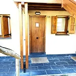 Renovado Con Jardin Privado, Parking ,wifi Y Piscina *