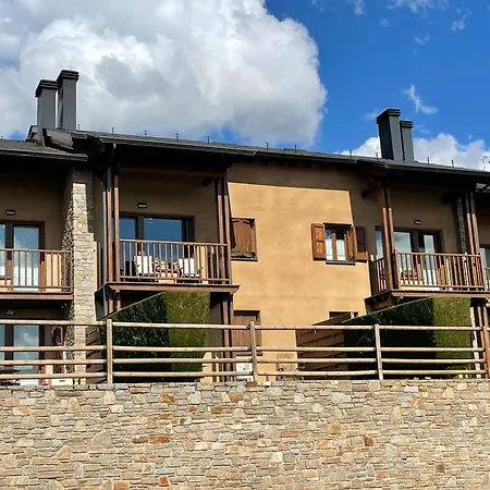 Renovado Con Jardin Privado, Parking ,wifi Y Piscina * Osseja