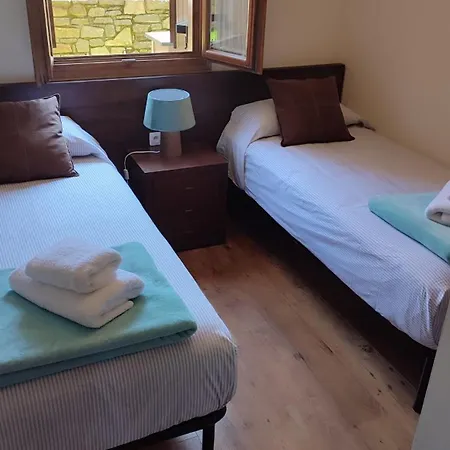 Apartamento Renovado Con Jardín Privado, Parking ,wifi Y Piscina Osséja