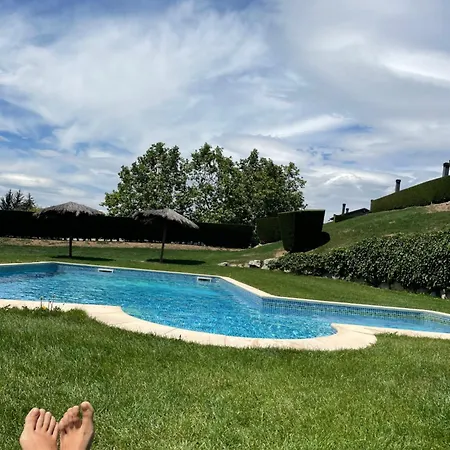 Renovado Con Jardin Privado, Parking ,wifi Y Piscina Osséja